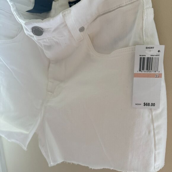 BLANK NYC The Barrow Vintage High-Rise White Shorts Women's Size 28 NWT - Picture 5 of 10